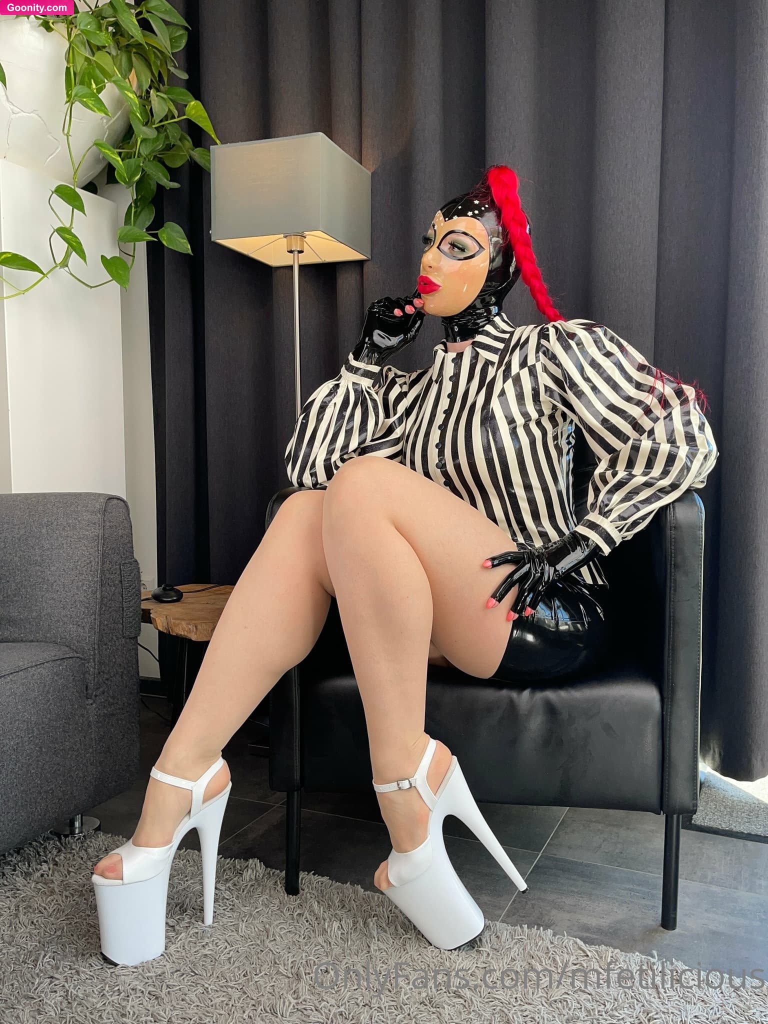 Miss Fetilicious photo 4