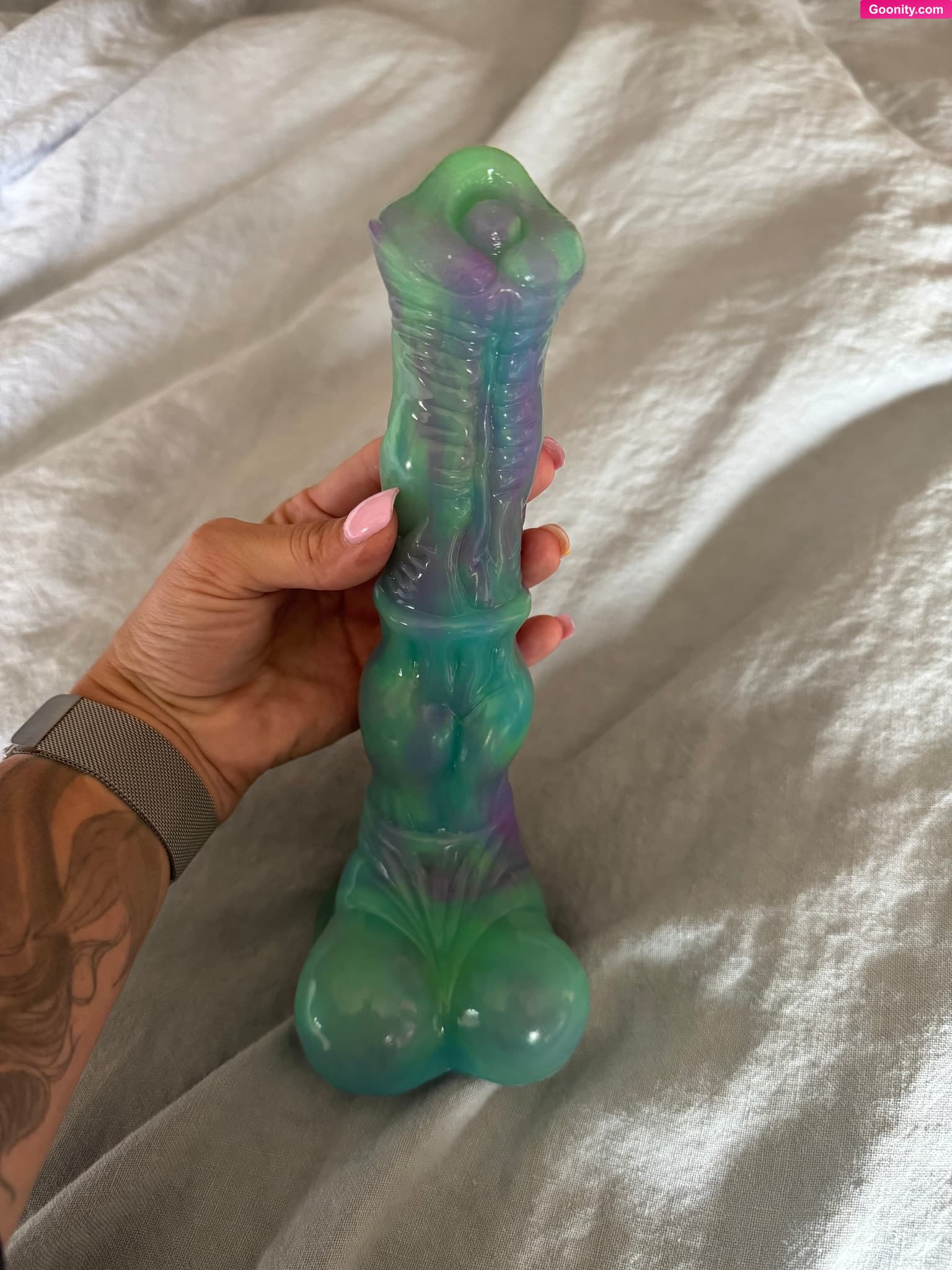 Brittany Elizabeth on OnlyFans - Toy of the day👀😬 Getting my makeup on now so give it a few h..