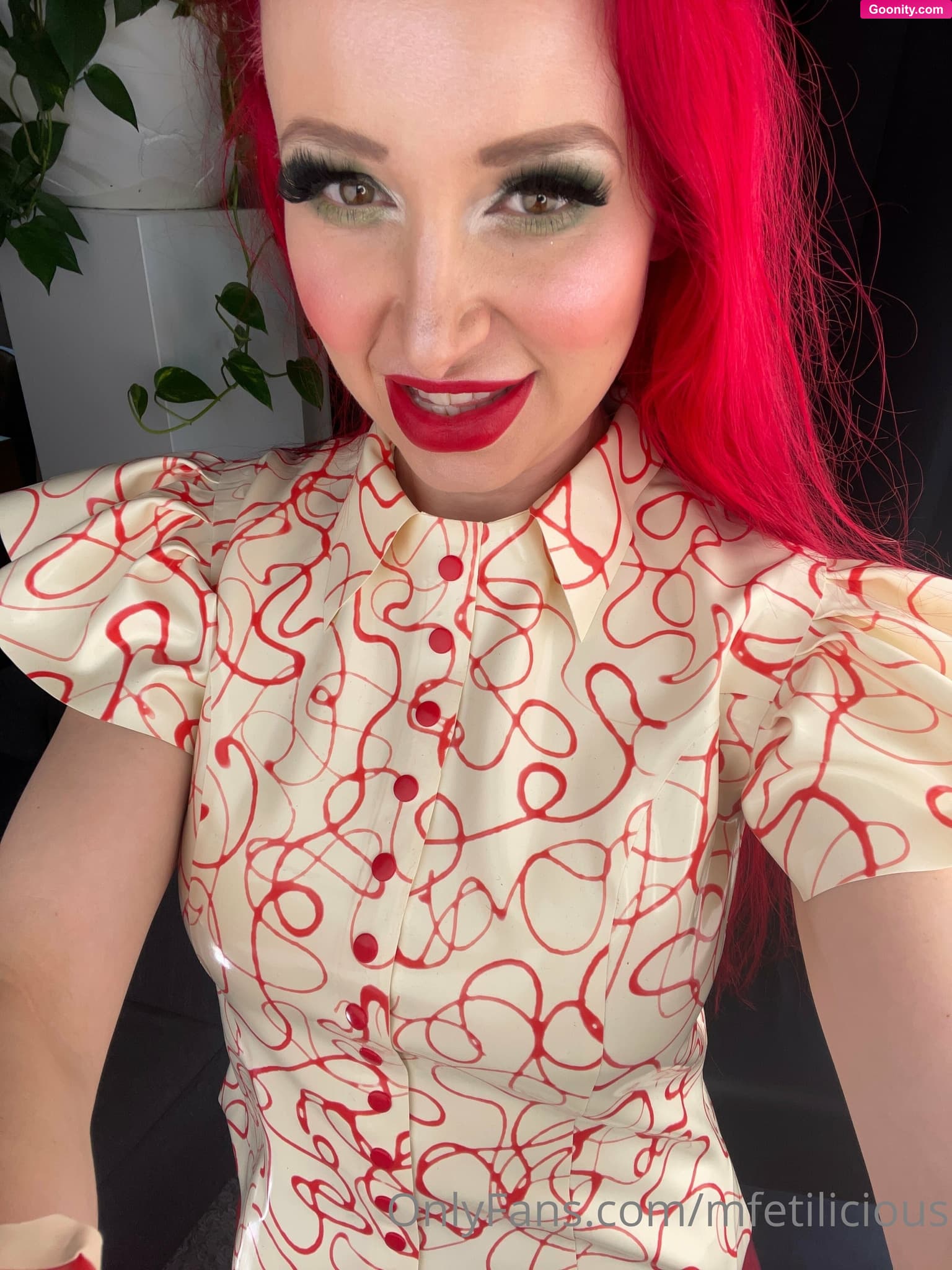 Miss Fetilicious photo 98