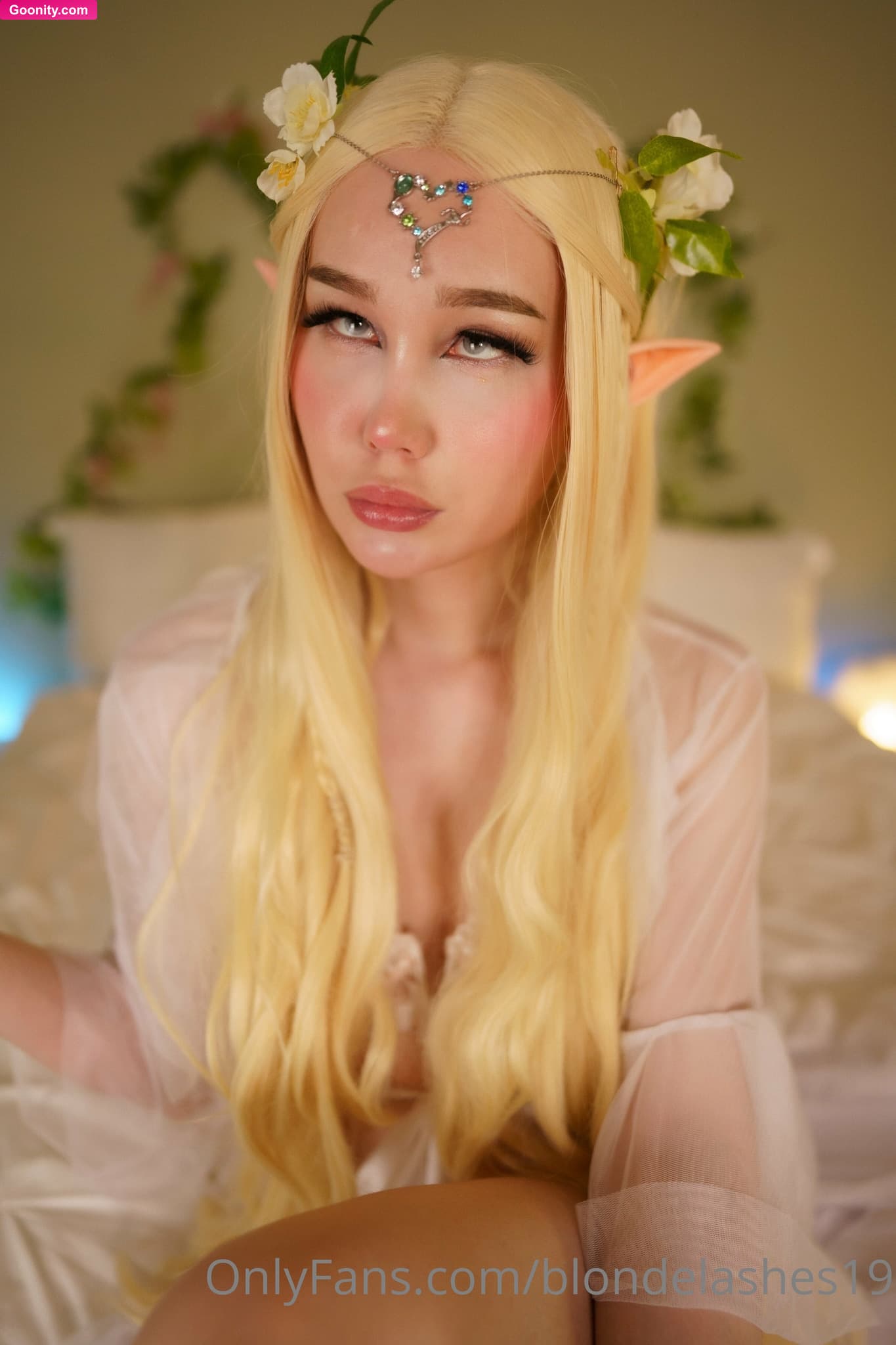 Blondelashes19 photo 60