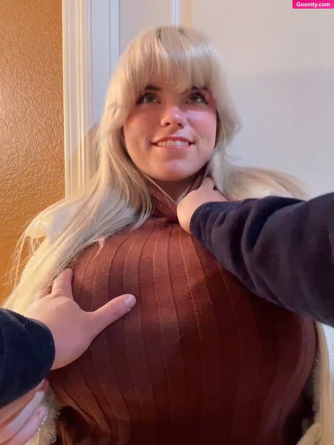 Sabrina Banks photo 35