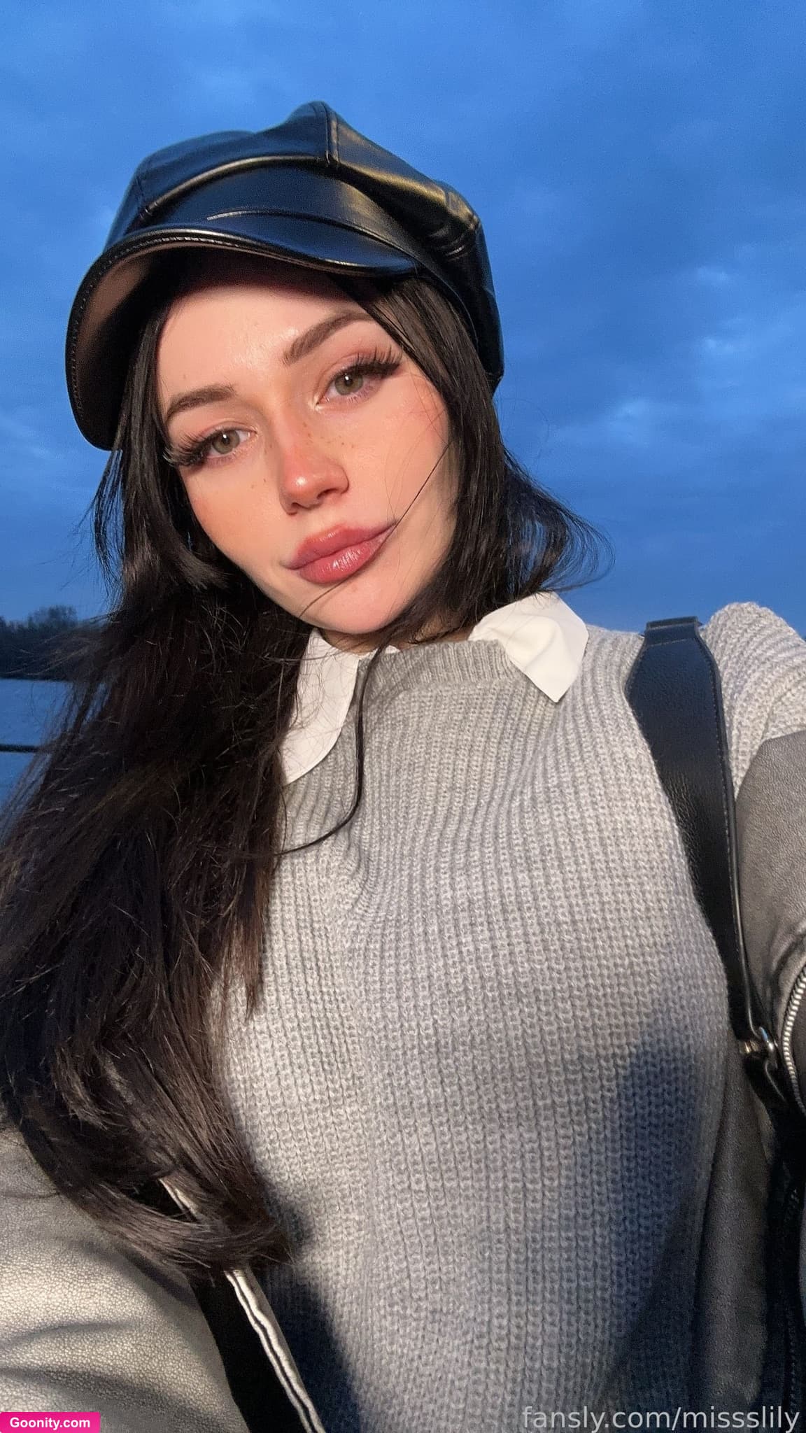 missslily photo 4