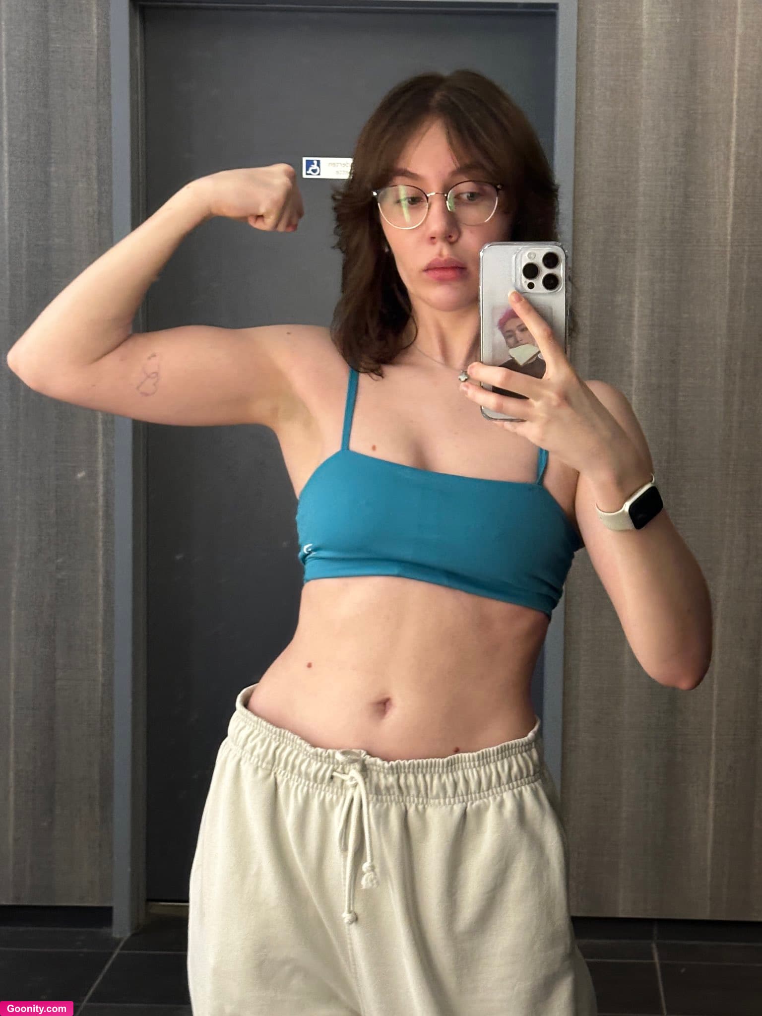  photo 108