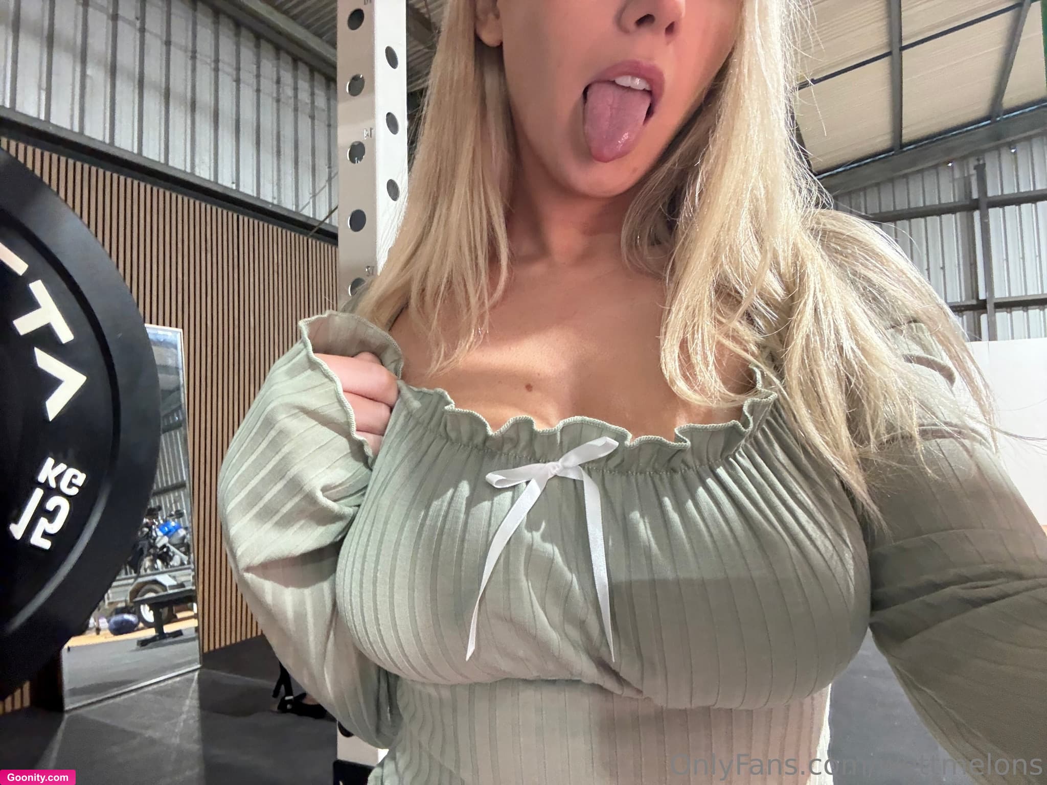 Wettmelons photo 83