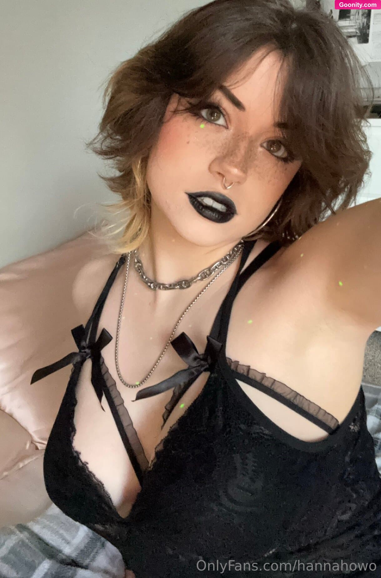 hannah photo 99