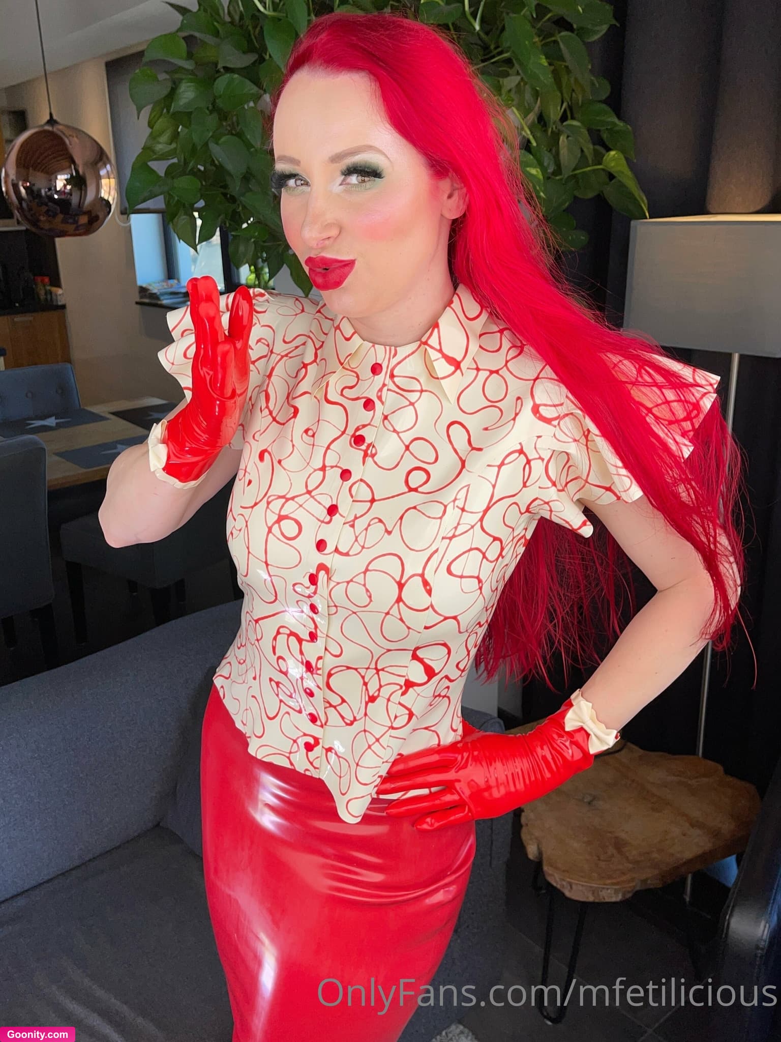 Miss Fetilicious on OnlyFans - Saturday morning outfit a the Sauerland weekend. A stylish red and white latex combination. I used the living room for some pictures while the others were using the sauna and hot tub for their photo shoots. The outfit is made by me.