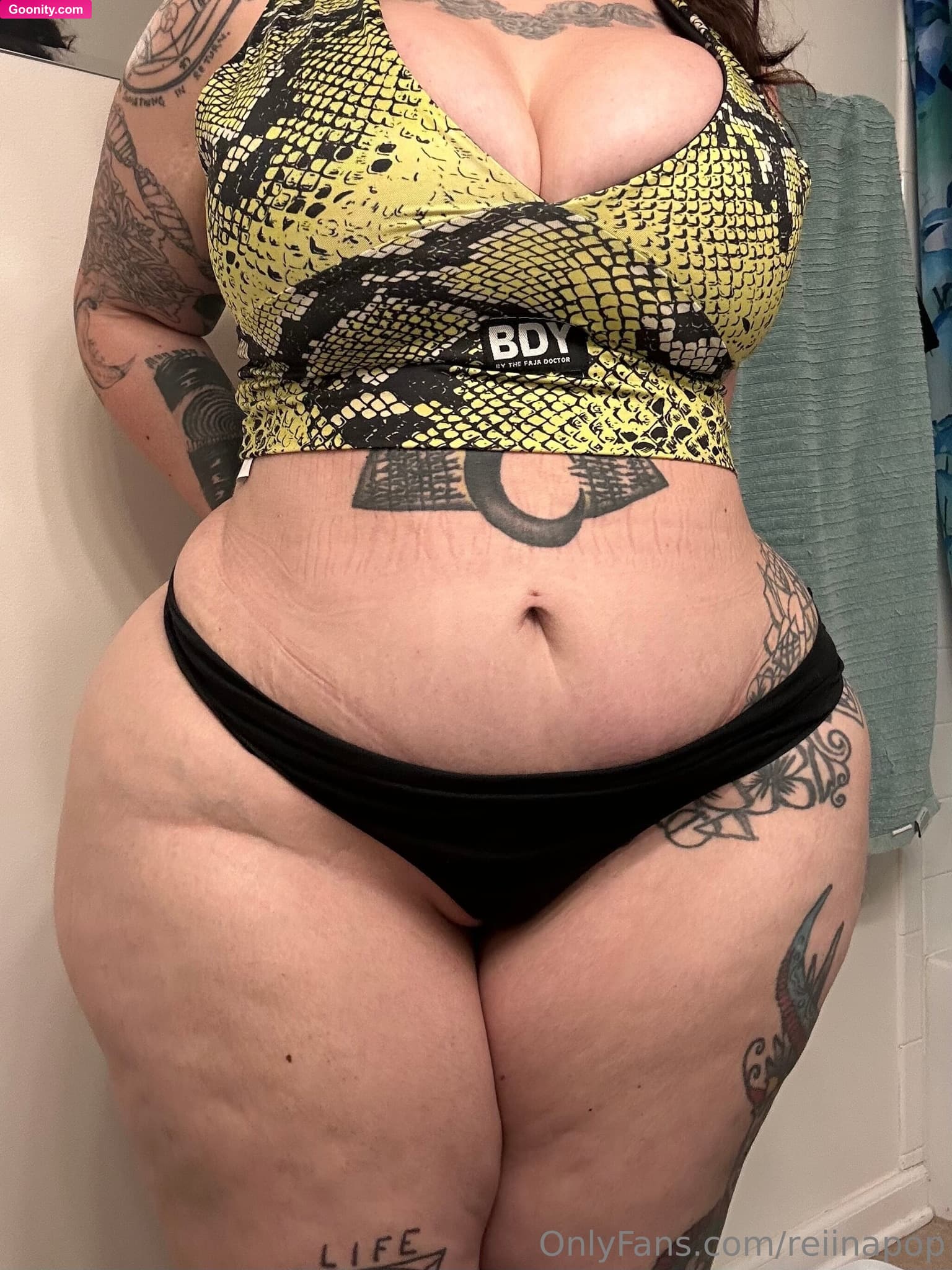 Goddess Reina 🖤😈 - Çıplak Sızdırılmış Fotoğraf 19