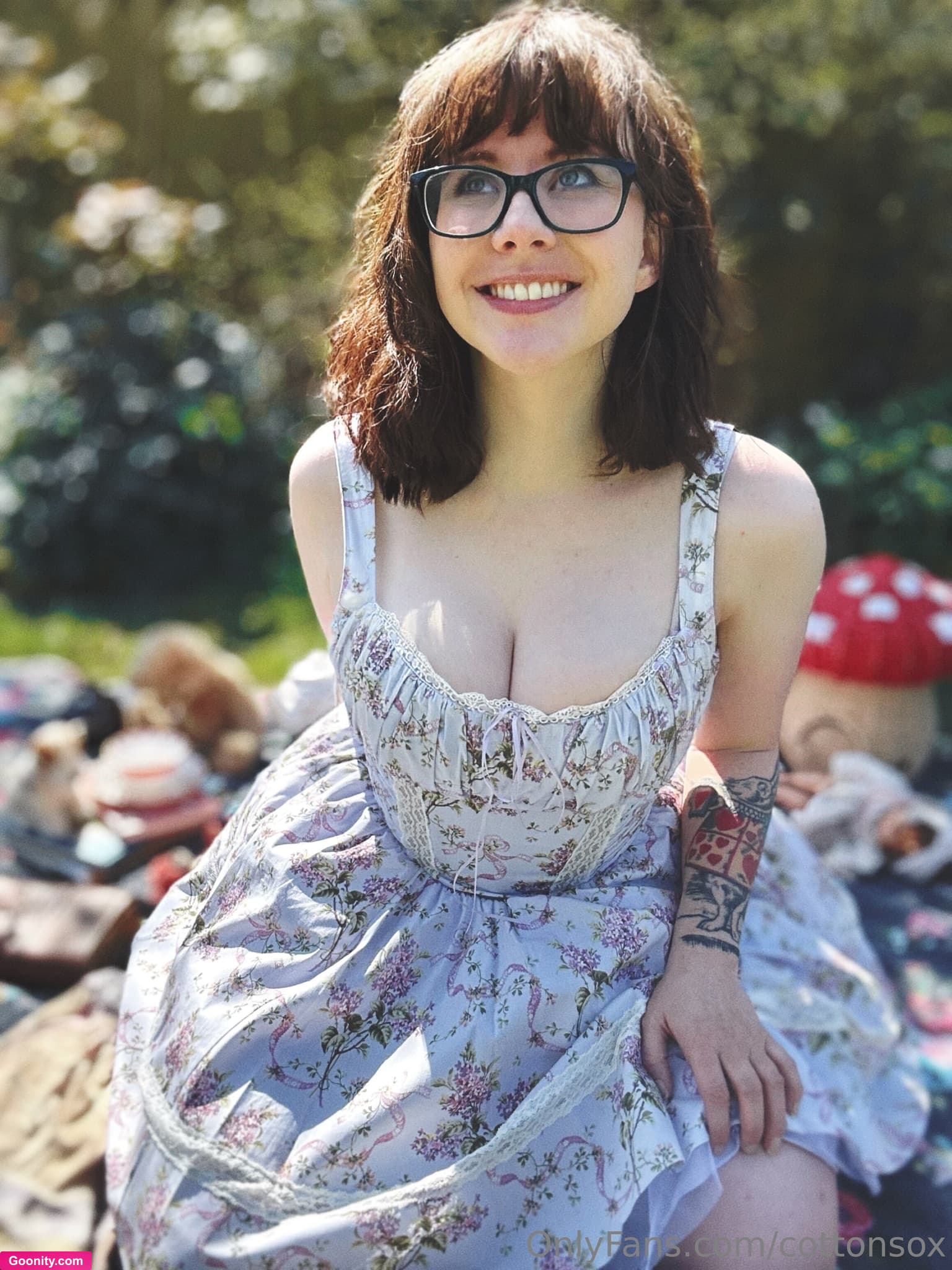 Alice CottonSox photo 40