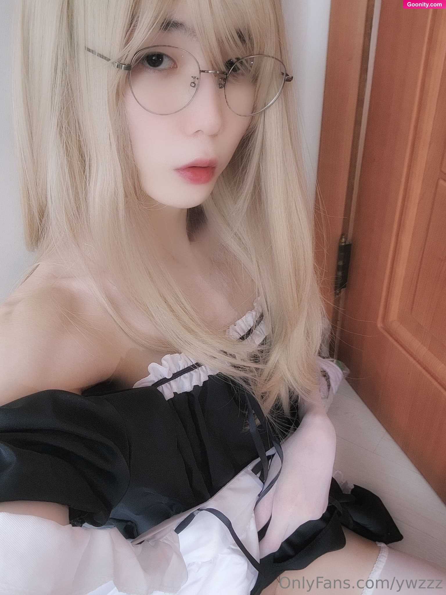 ywzzz photo 66
