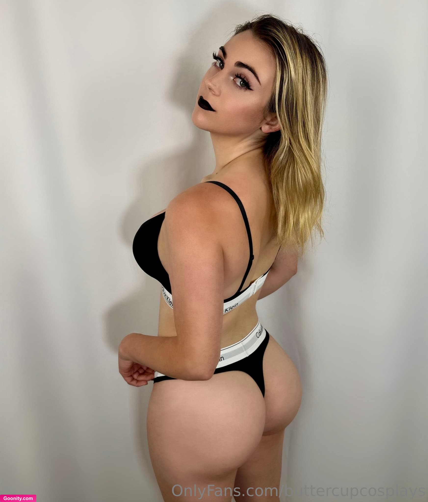 Buttercup Cosplays photo 435