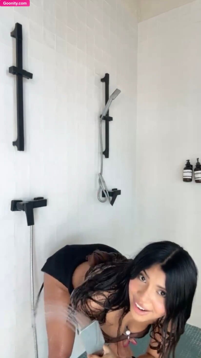 Janet photo 25