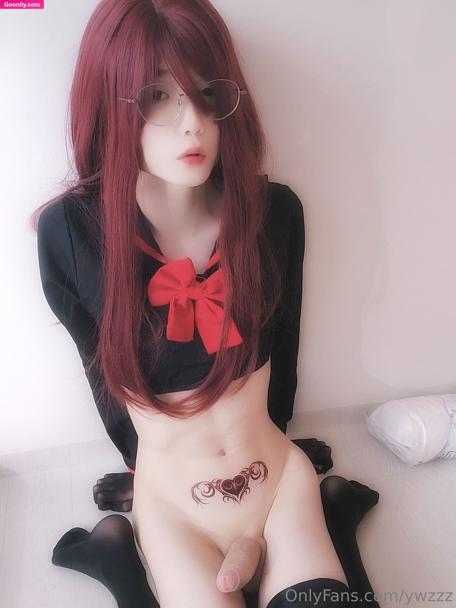 ywzzz photo 26