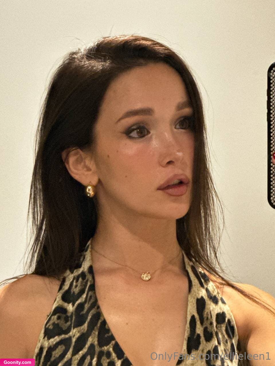 Ellie Leen photo 86