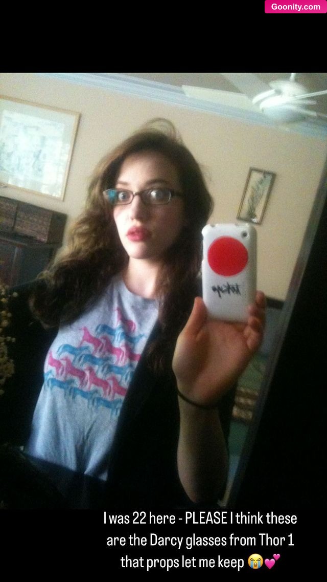 Kat Dennings photo 134