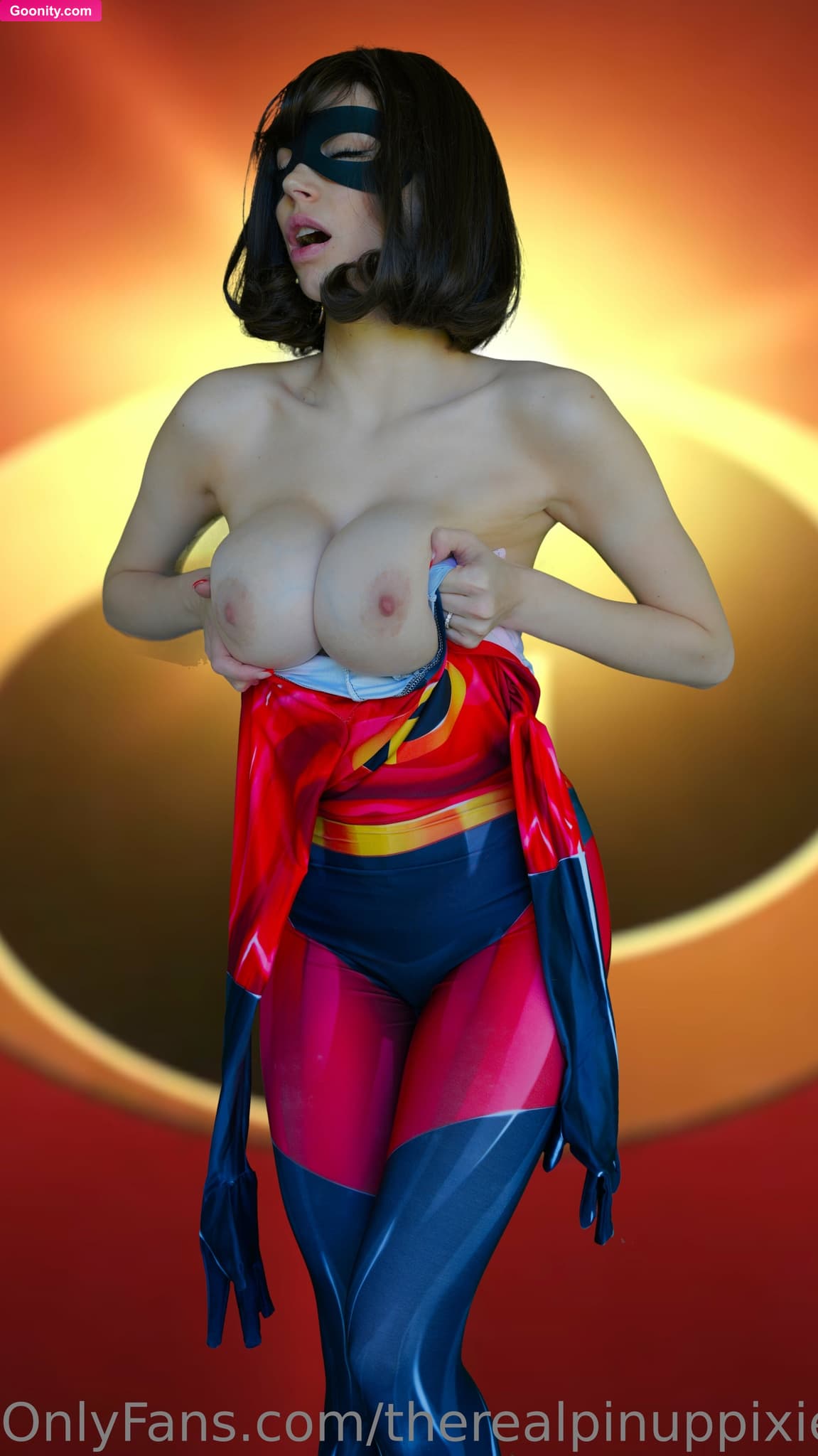 PinupPixie photo 12