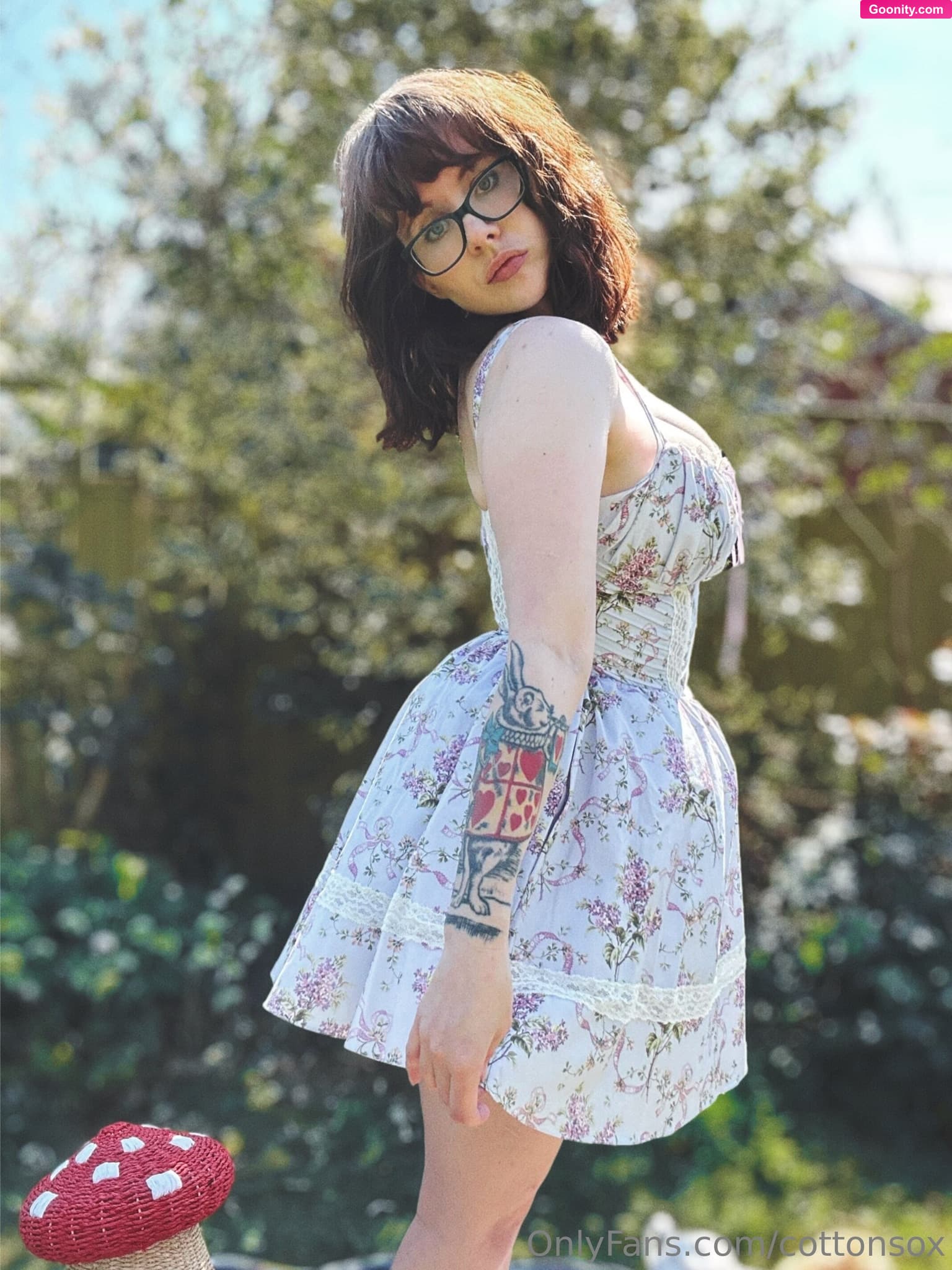 Alice CottonSox on OnlyFans - I got a fancy dress and did a fancy photoshoot. Well, it’s not really a fancy photo shoot, I just had a picnic in my back garden and took photos of myself but it’s fancier than my usual photoshoots because I was wearing a fancy dress. It makes me feel like a book character, or a dolly or something such. Sometimes I wish I were a dolly for real; a lot of the time I feel like a dolly, helplessly at the whims of other people, something to play with and break and fix and dress up. Perhaps if I were
