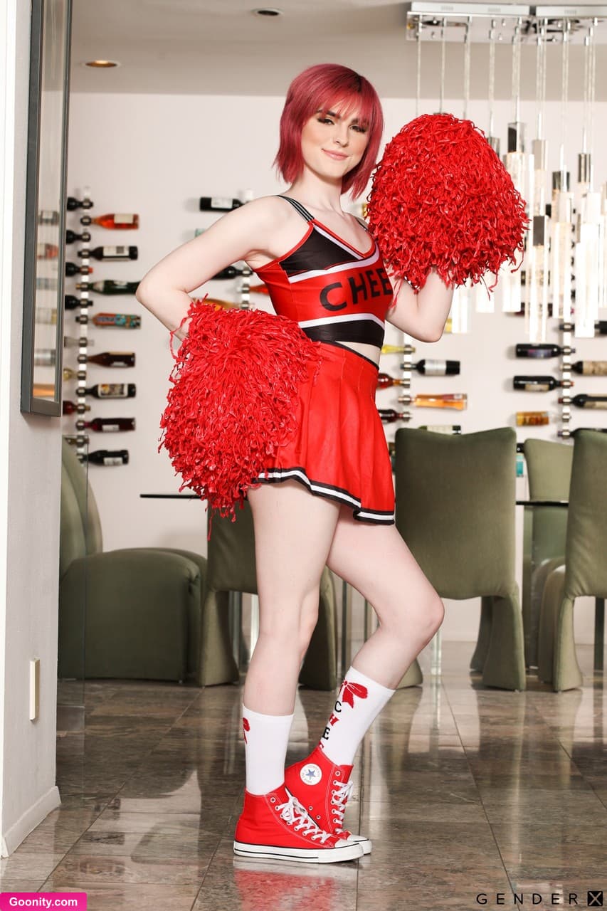 Jean Hollywood photo 25