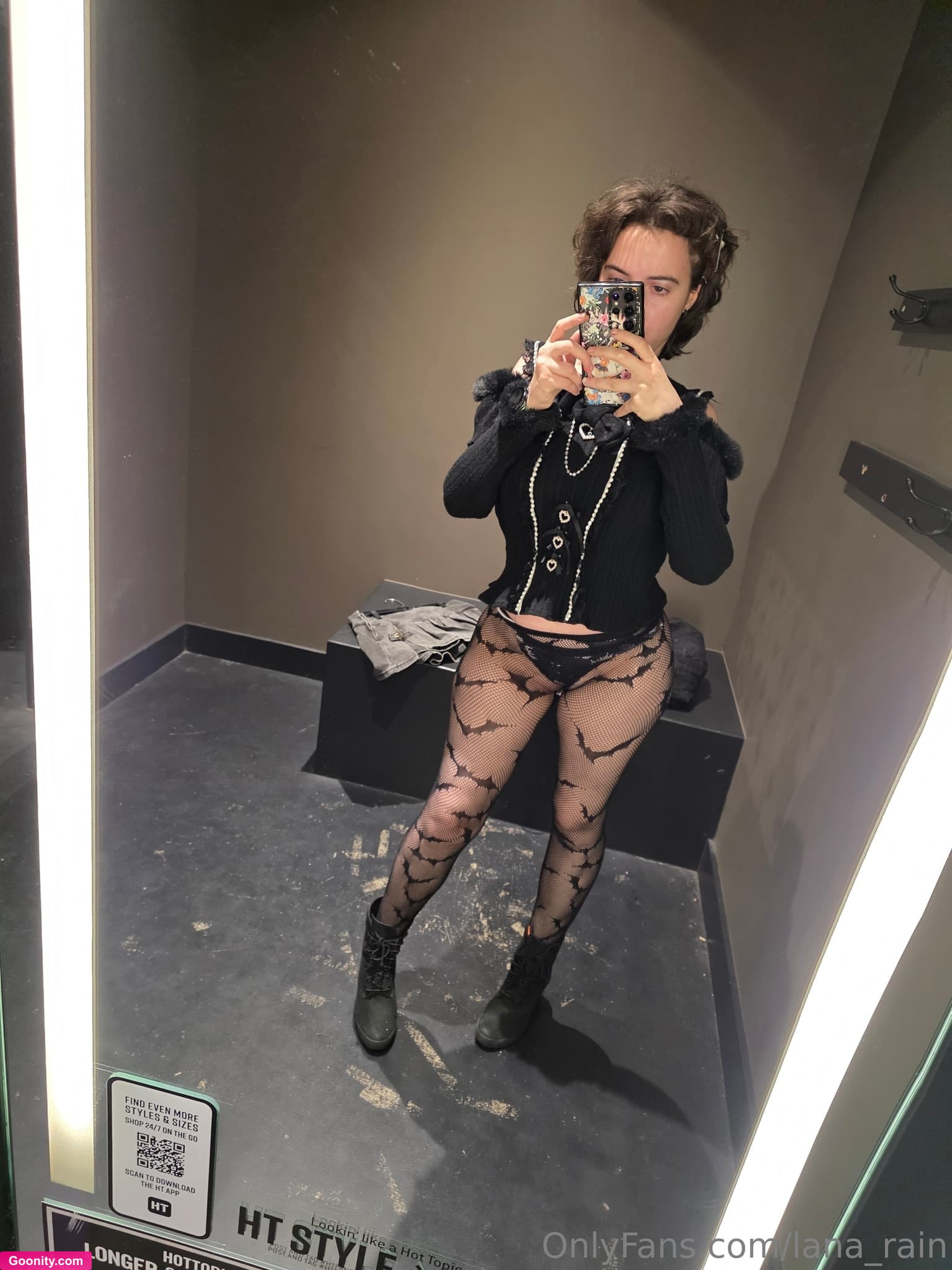 Lana Rain photo 190