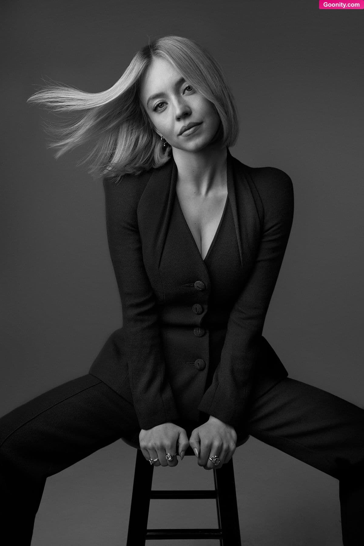 Sydney Sweeney photo 27