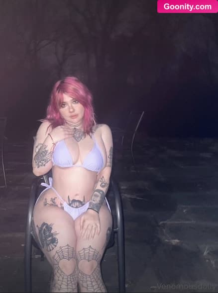 venomous dolly 🖤 photo 113