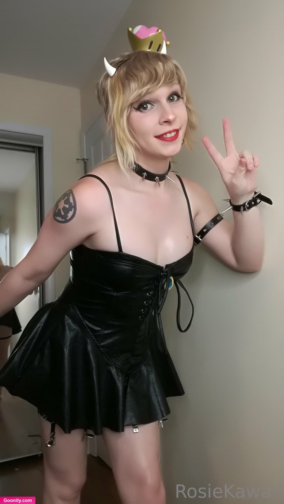 RosieXOX photo 89
