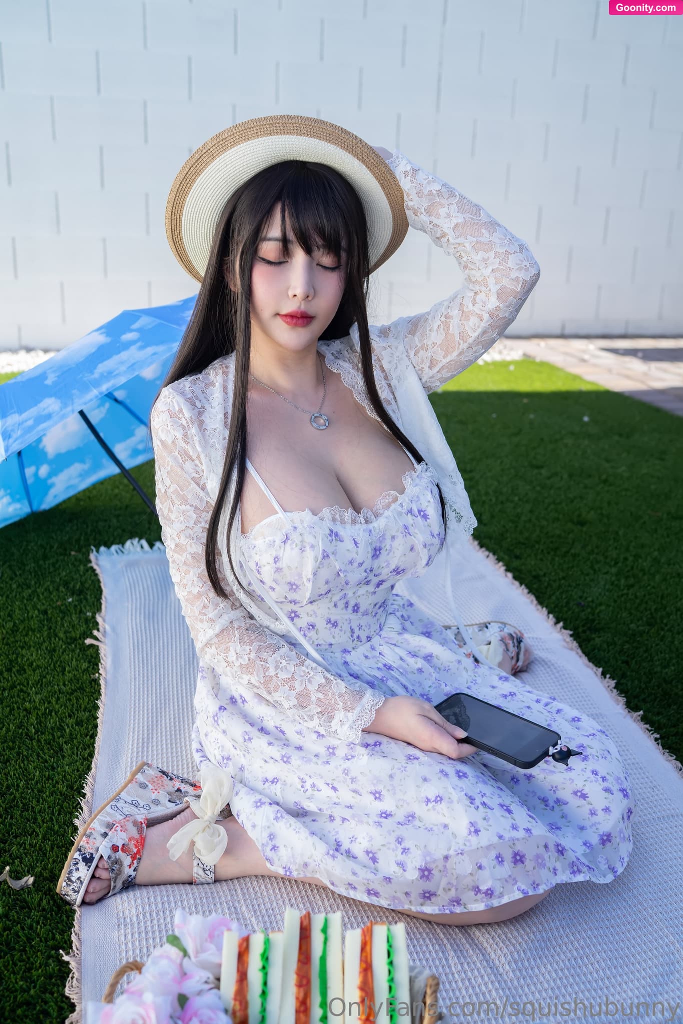 Hana Bunny photo 69