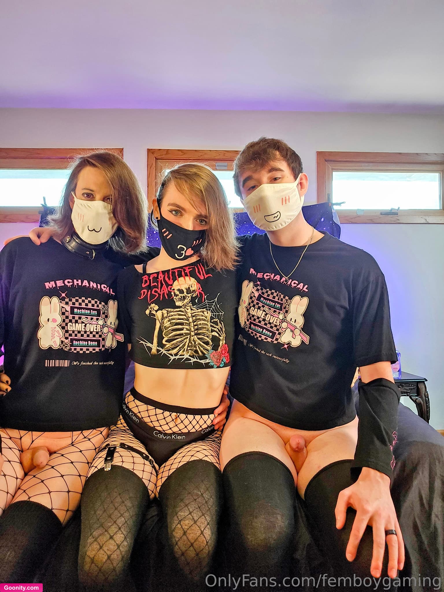 Femboy_Gaming photo 97