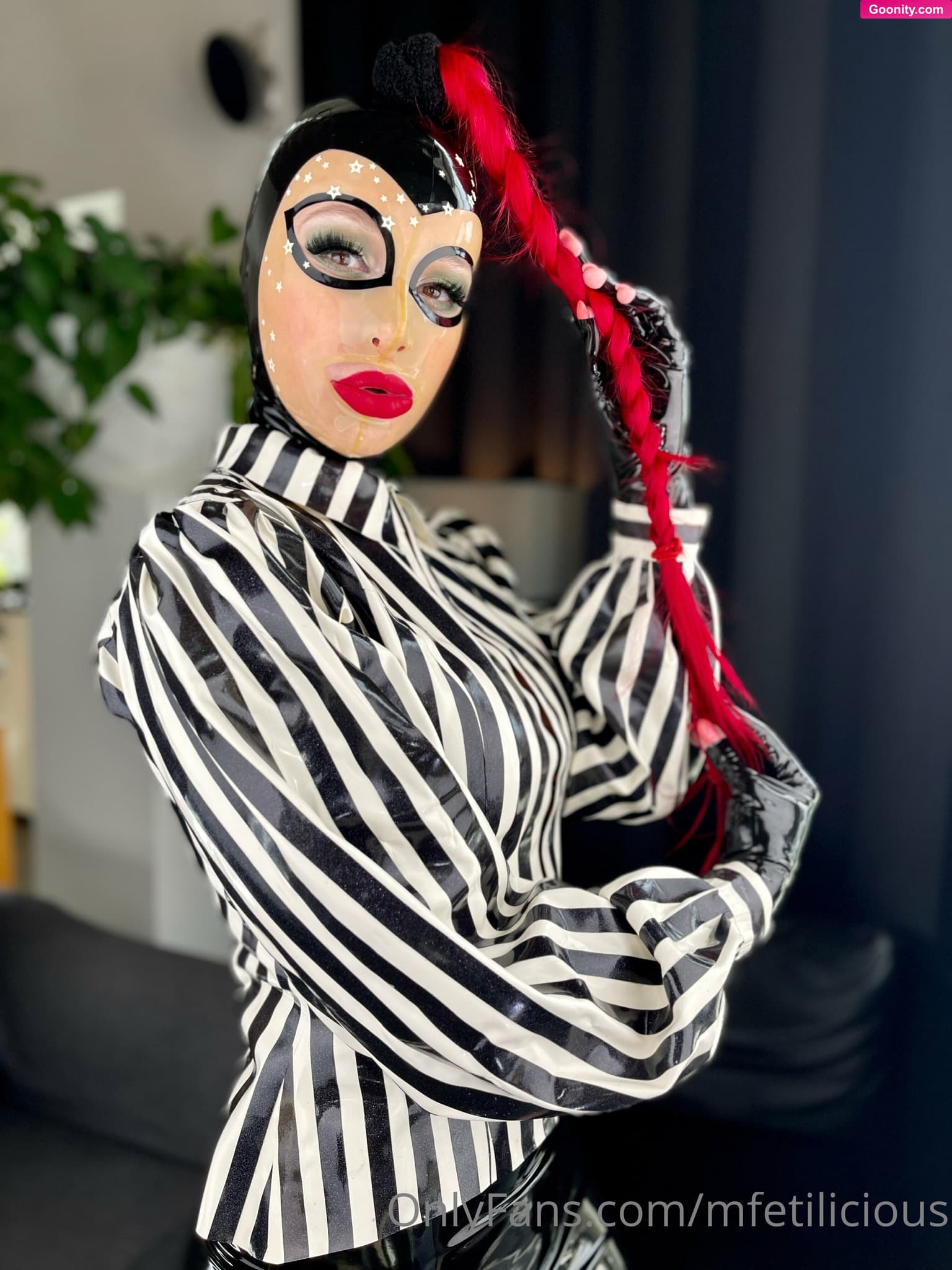 Miss Fetilicious photo 54