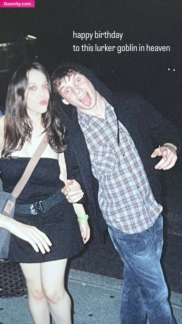 Kat Dennings photo 126