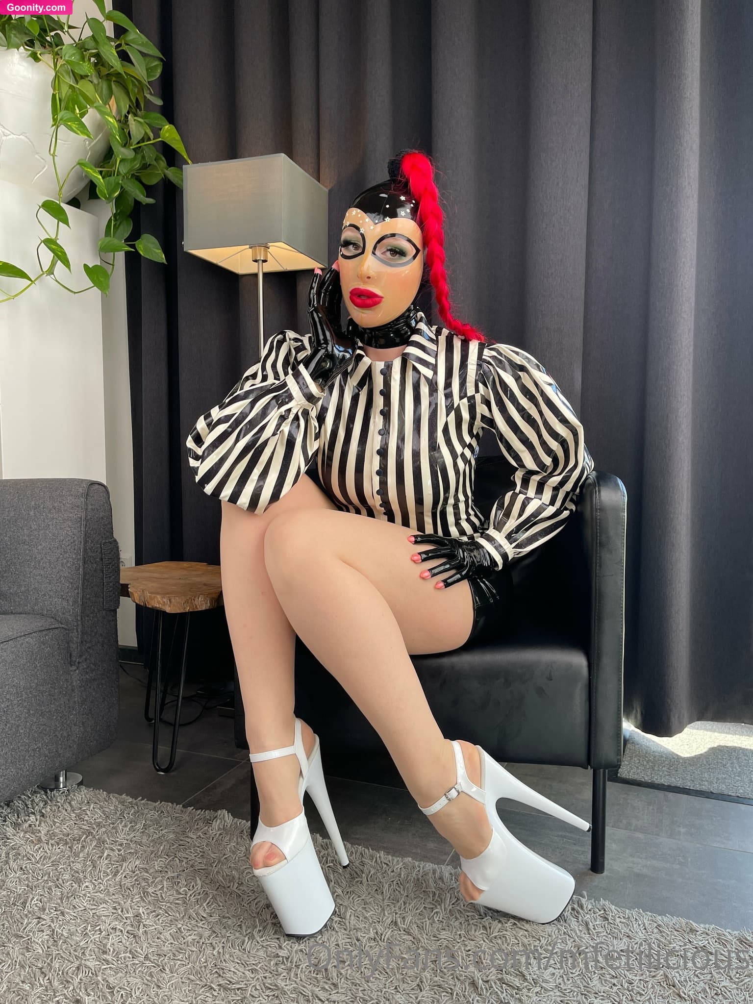 Miss Fetilicious photo 27