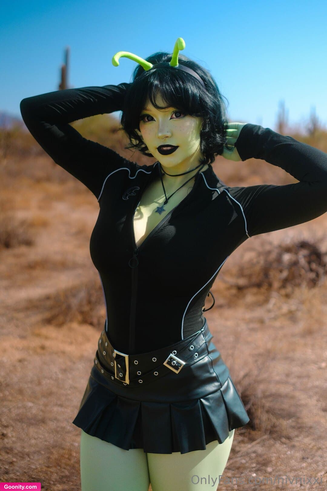 Nixxi on OnlyFans - Alien Nixxi is here to experiment on you >:)