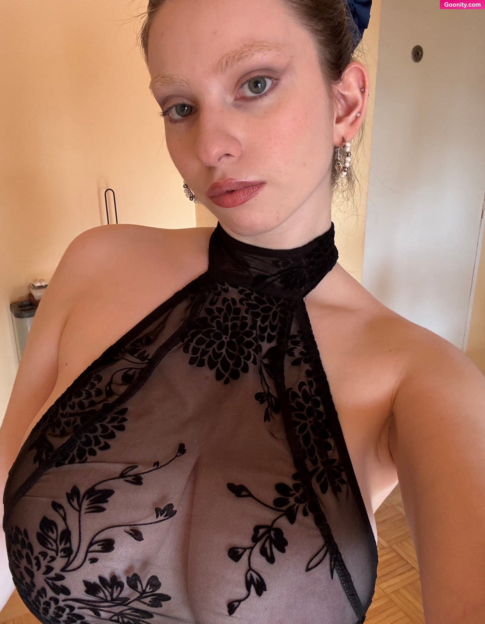 Emily ๐ photo 424