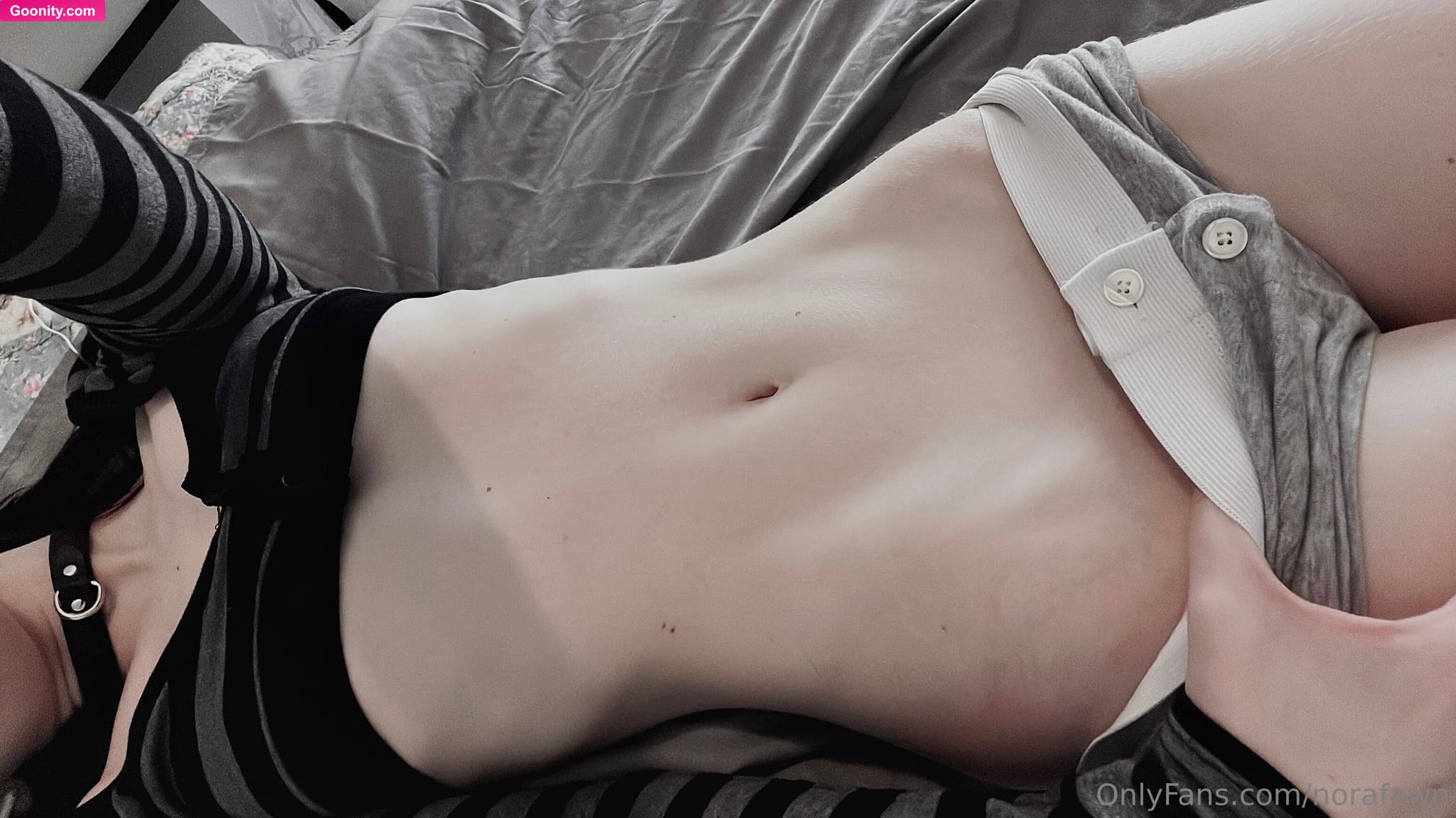 Nora Fawn photo 98