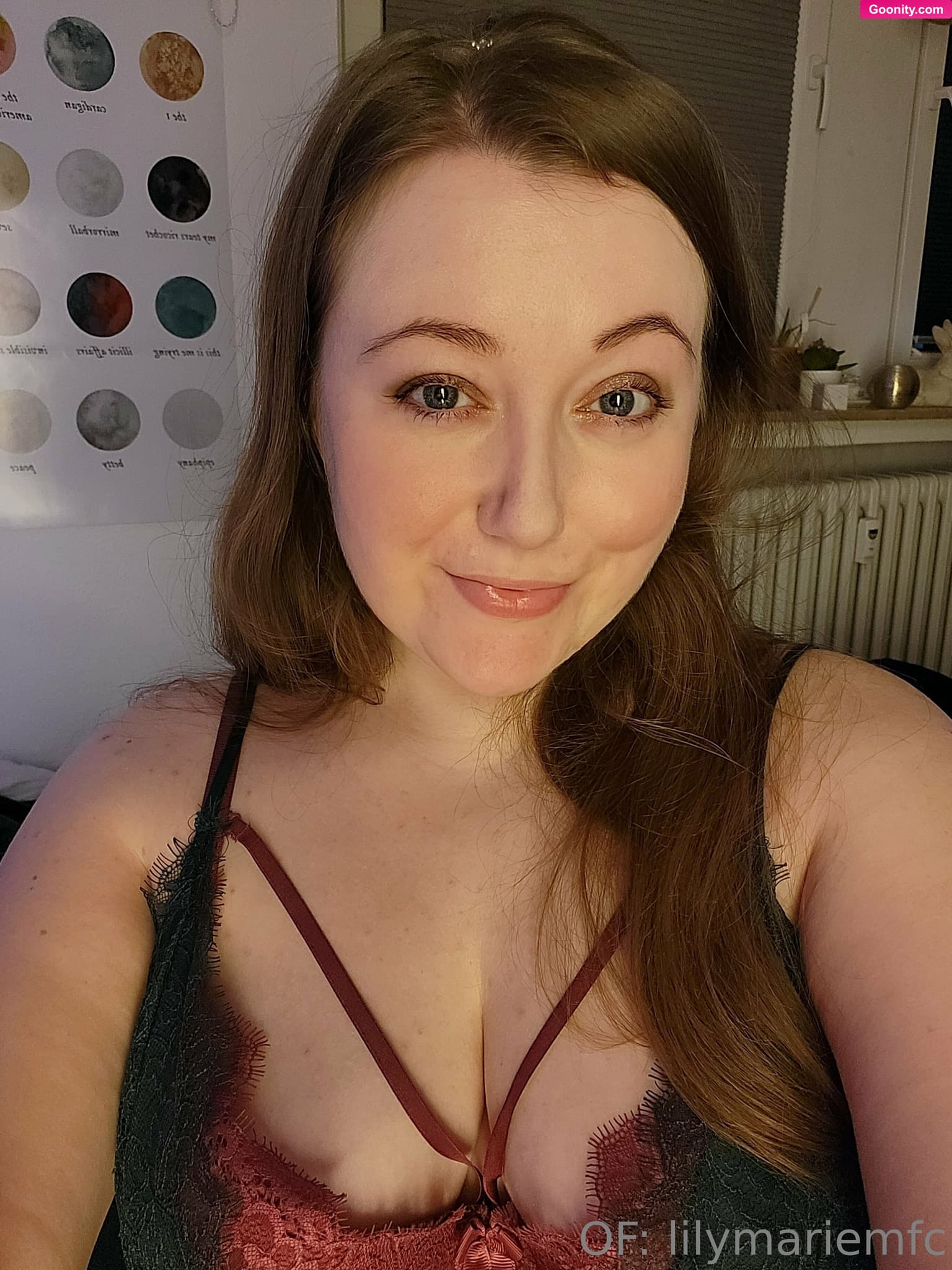 Lily Marie photo 17