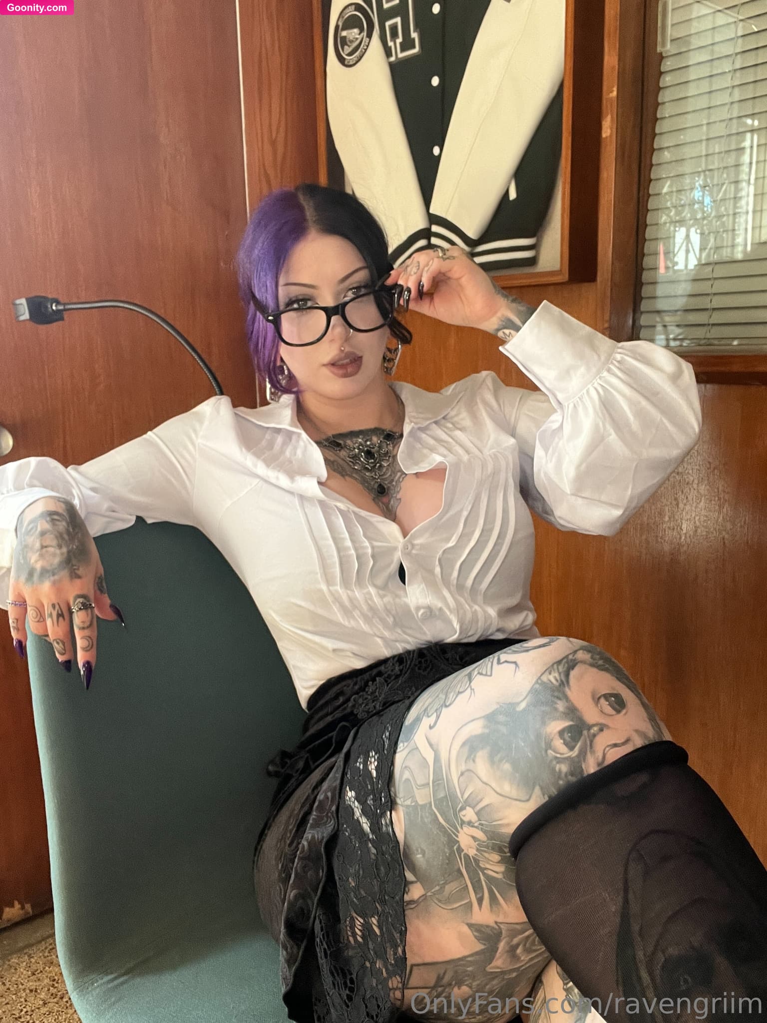 Violet Nothing photo 65