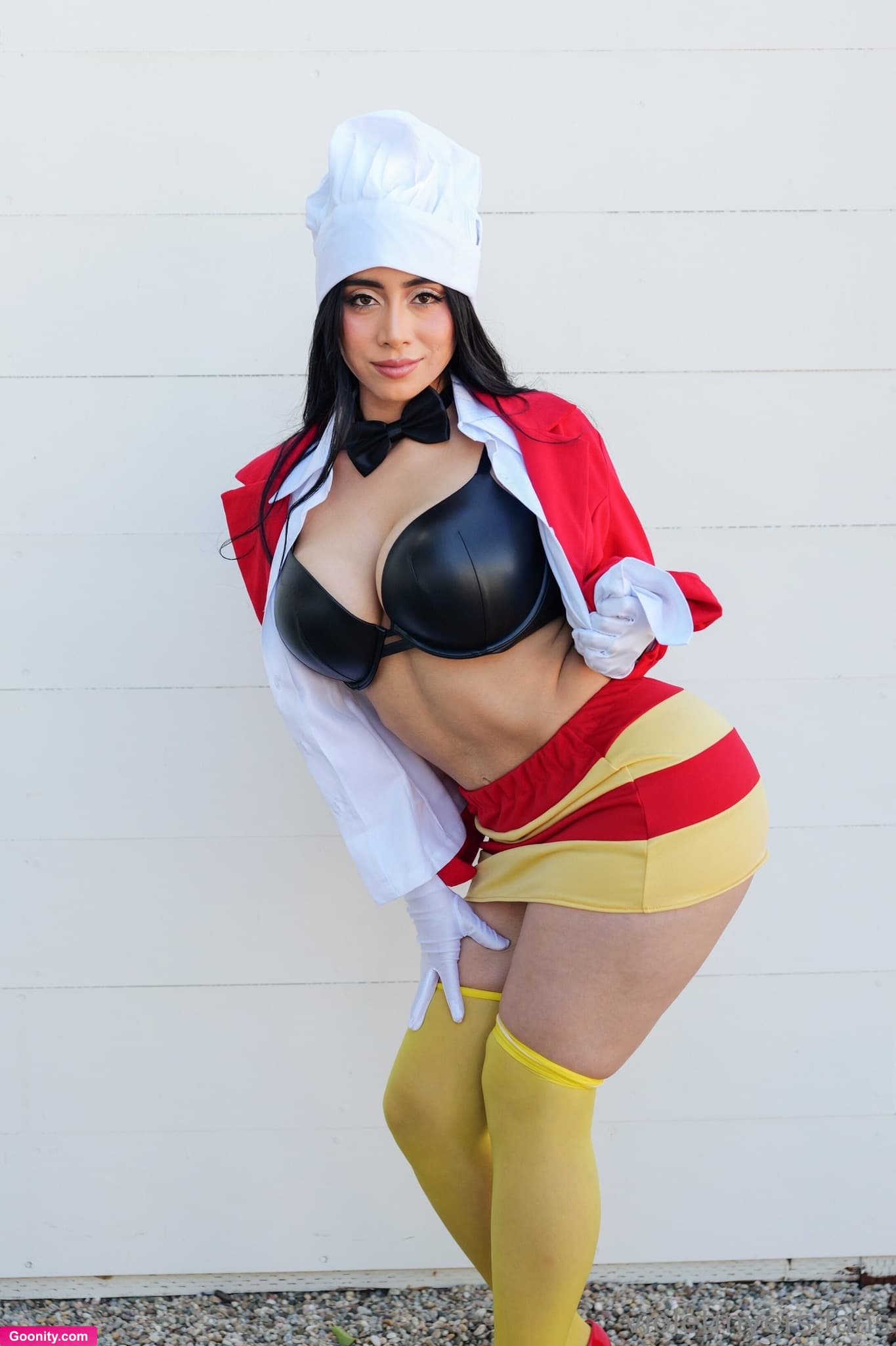 Violet Myers photo 14
