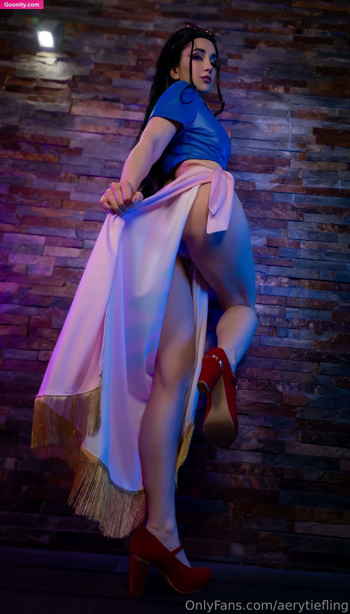 AeryTiefling photo 30
