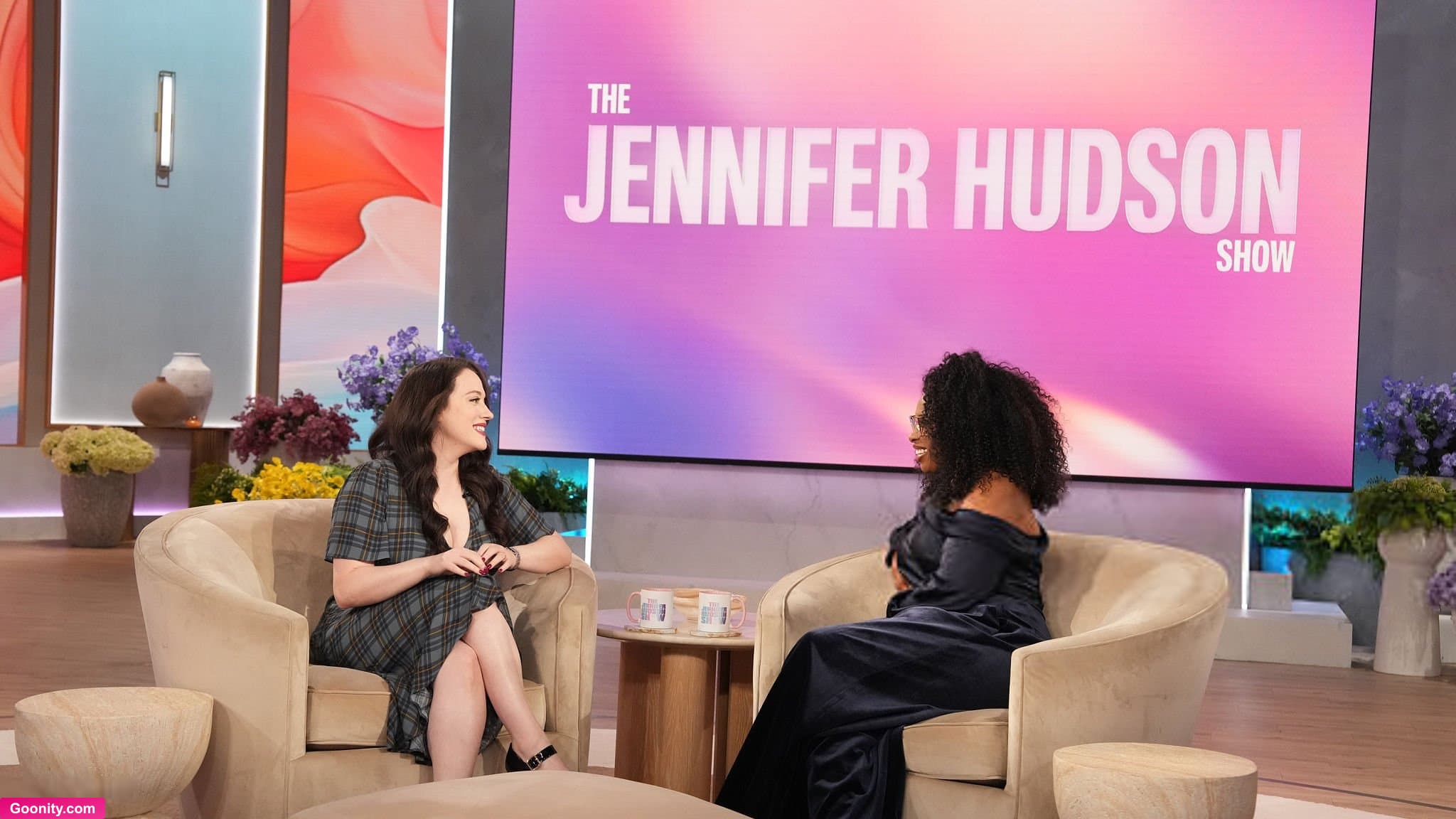 Kat Dennings photo 25
