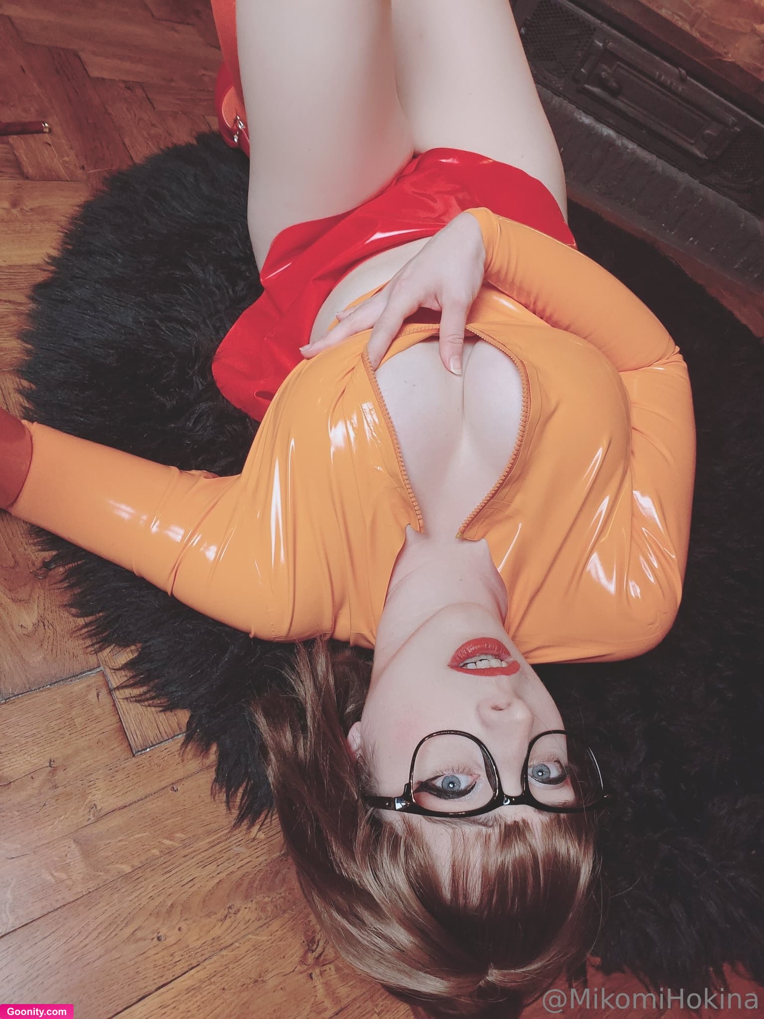 Mikomi Hokina - صورة عارية مسربة 10