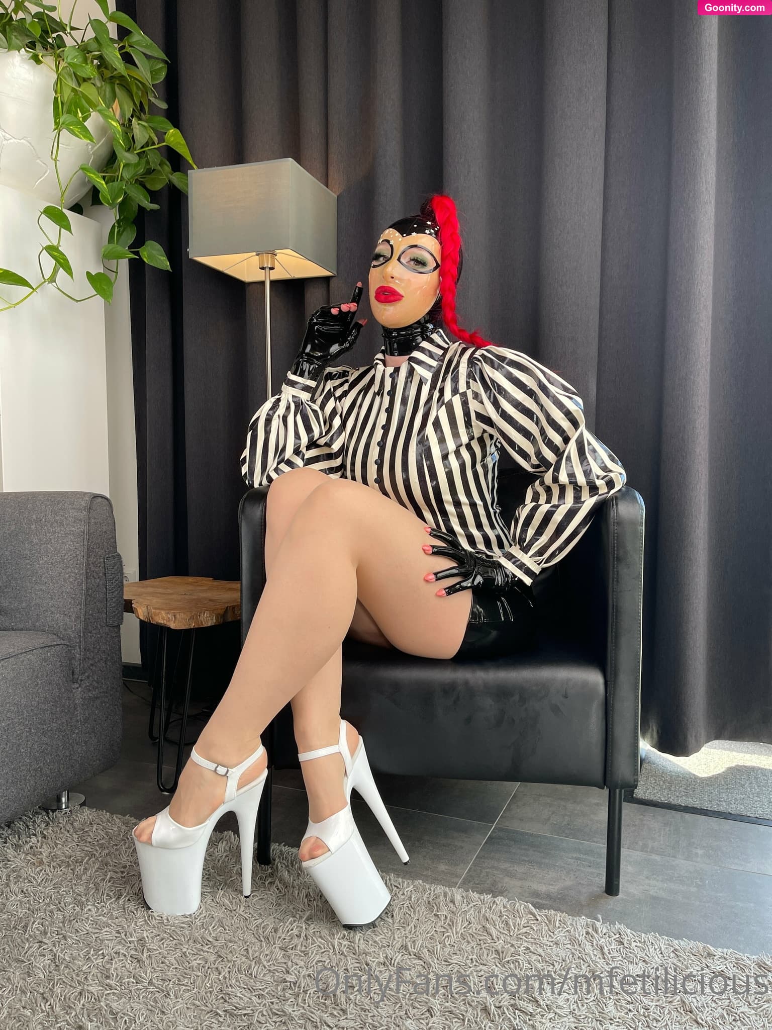 Miss Fetilicious photo 24