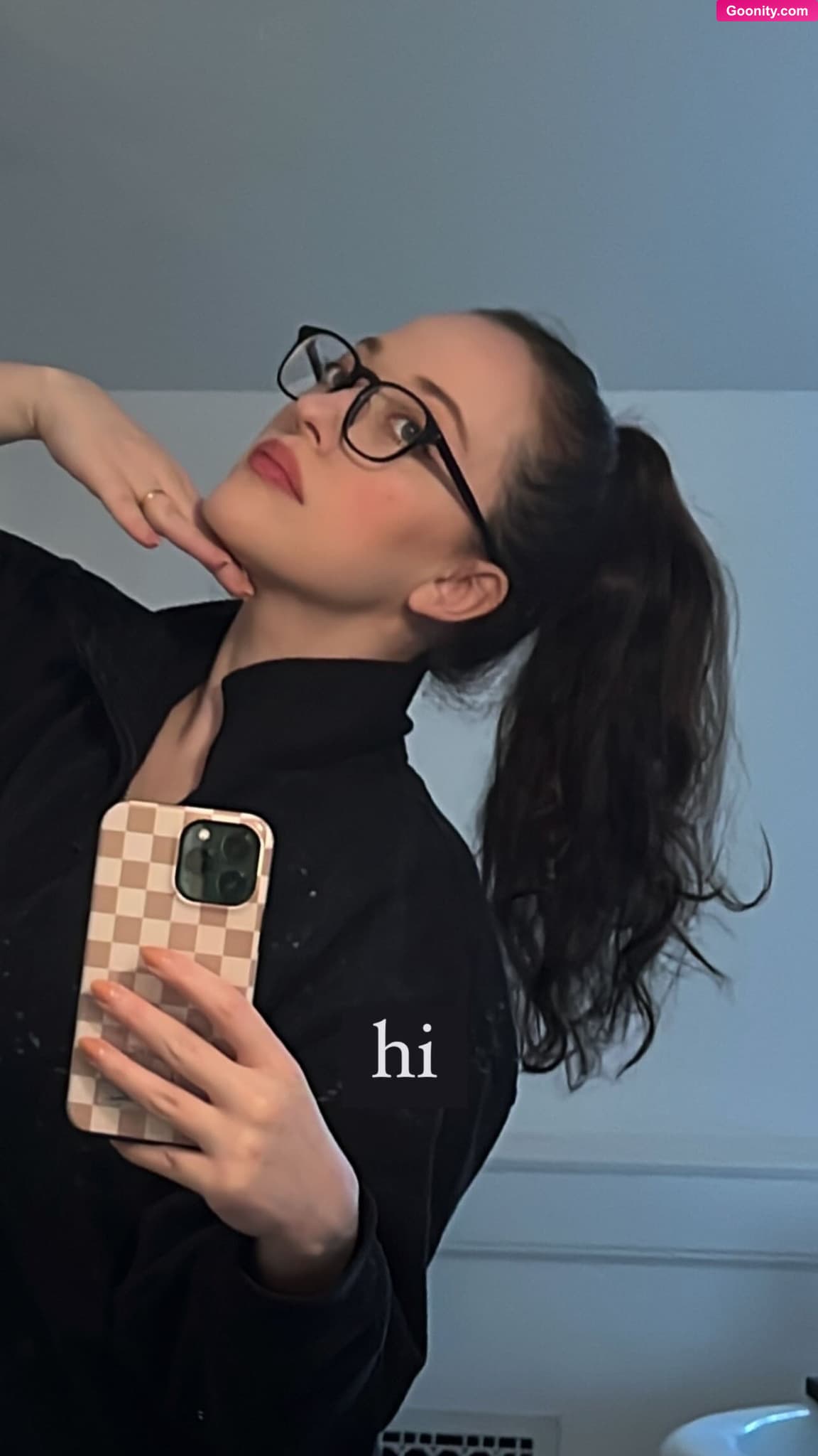 Kat Dennings photo 68