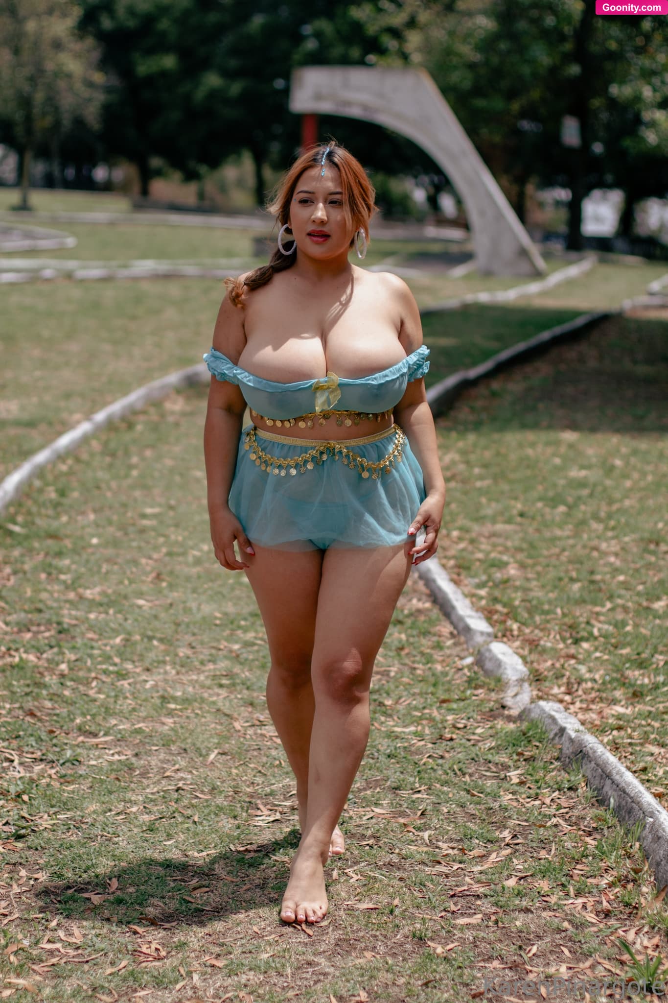 Karen Pinargote Torres on OnlyFans - Usa cualquiera como fondo de pantalla y te mando un videito ..