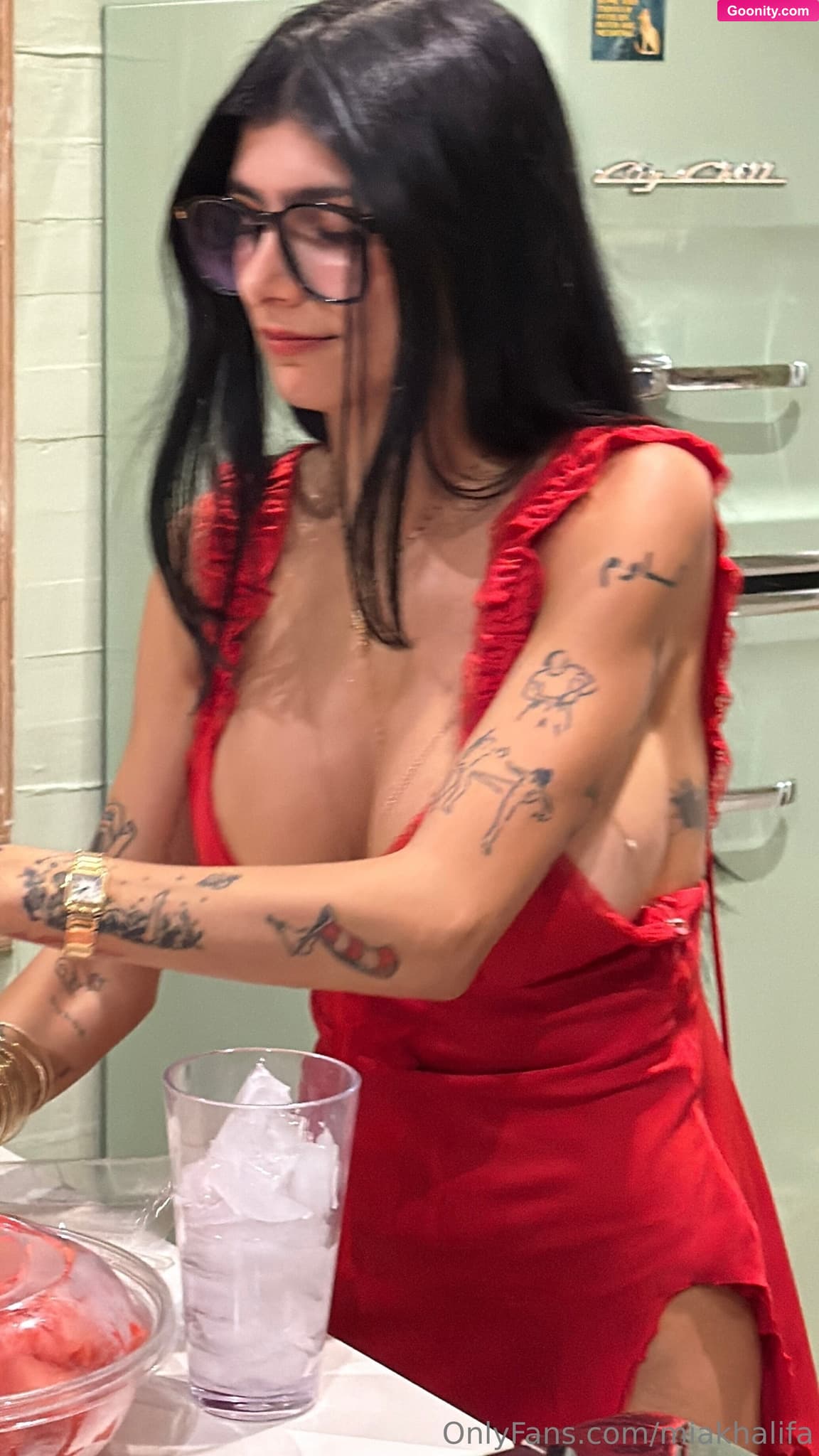 Mia Khalifa photo 29