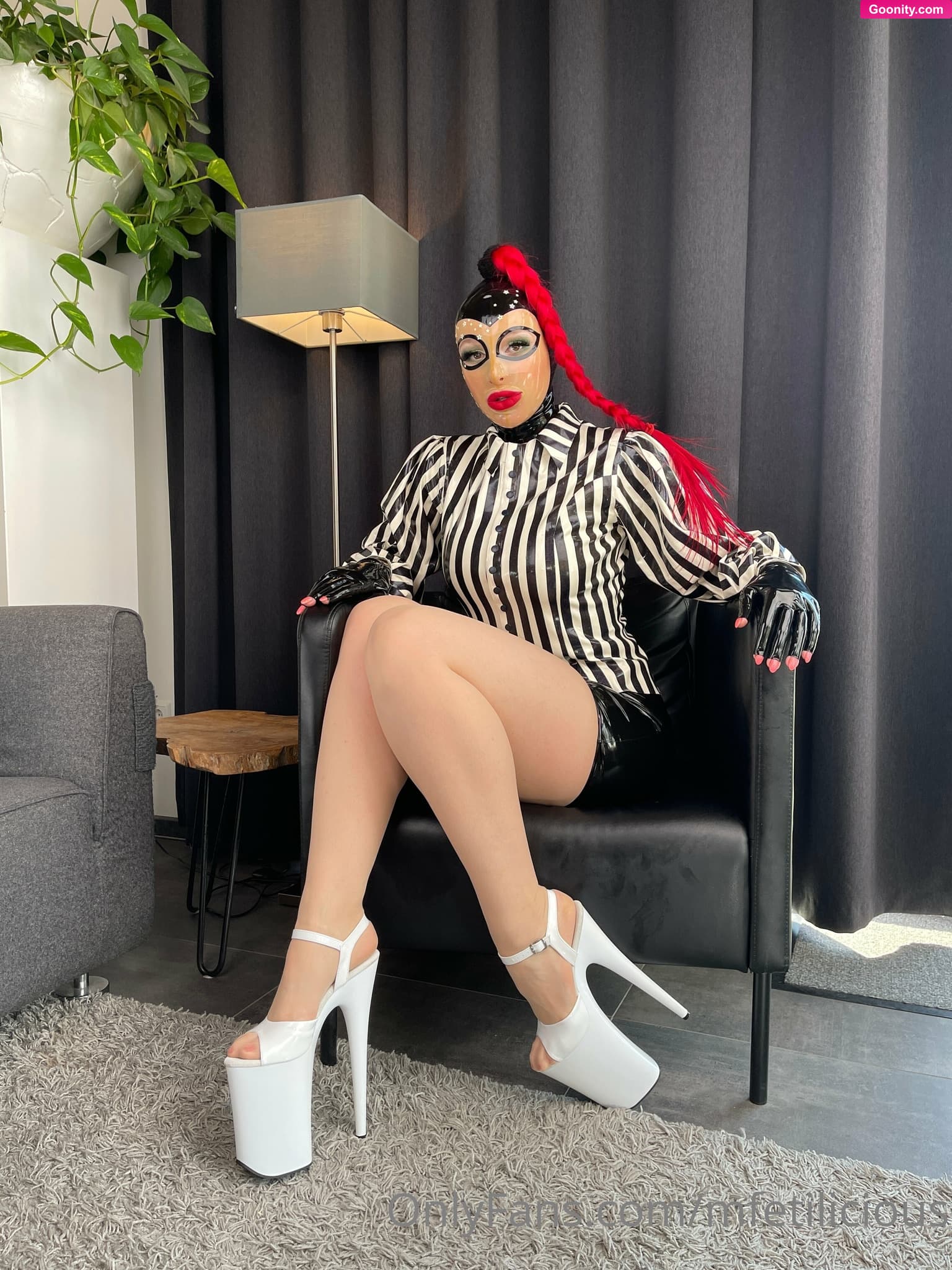 Miss Fetilicious photo 17